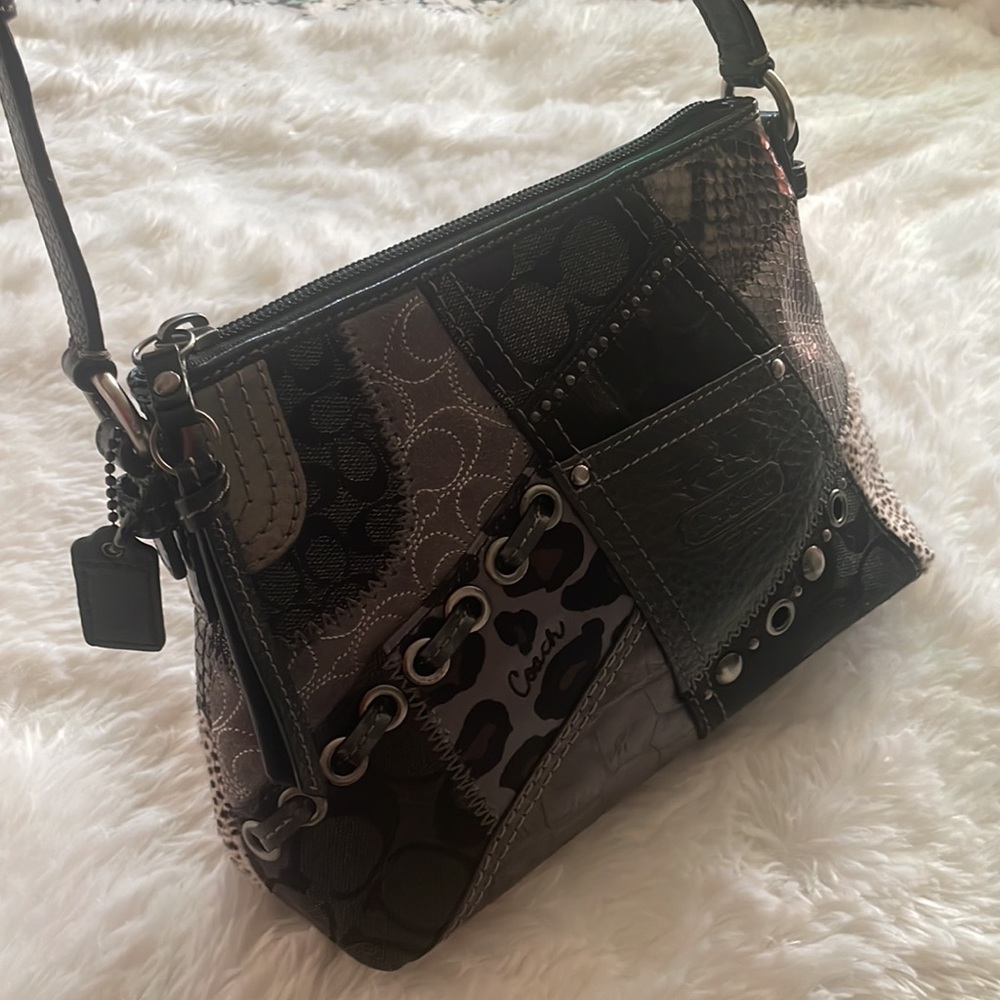 Y2K Mini Coach Patchwork Purse - Picture 3 of 16